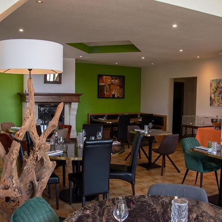 Logis Le Tadorne Hotel Piney Bagian luar foto